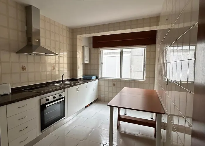 House In Terrace And Garage * Laxe